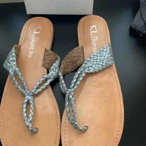 Chinese Laundry silver flat sandals